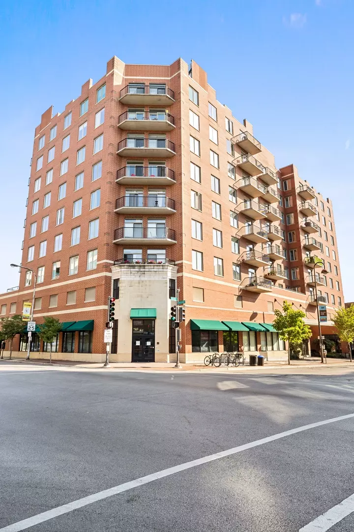 Evanston, IL 60202,515 Main Street #709