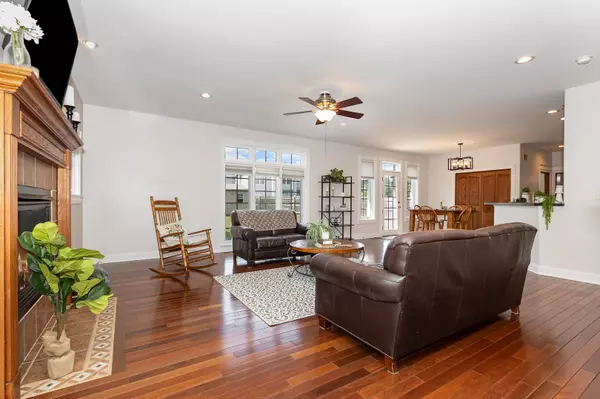 Yorkville, IL 60560,1819 Country Hills Drive