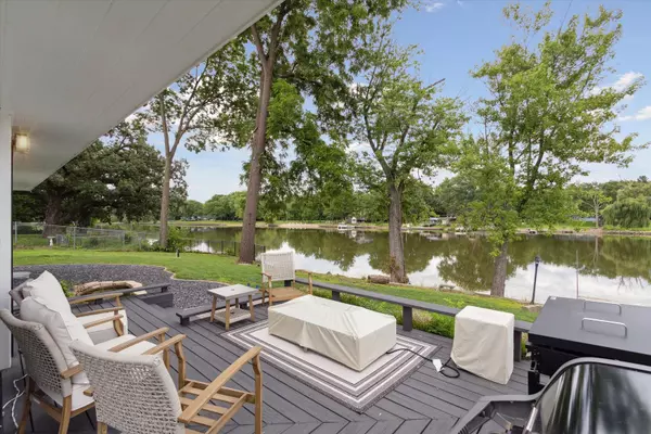 Rockford, IL 61103,8239 Beach Drive