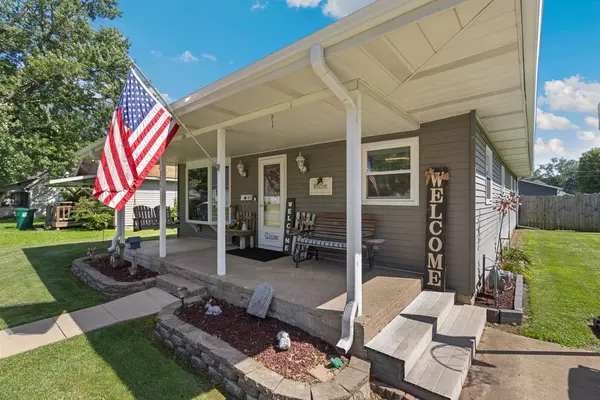 Rock Falls, IL 61071,306 E 9th Street