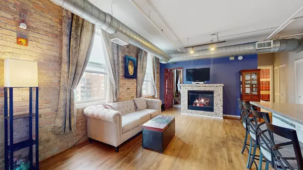 Chicago, IL 60607,420 S CLINTON Avenue #704A