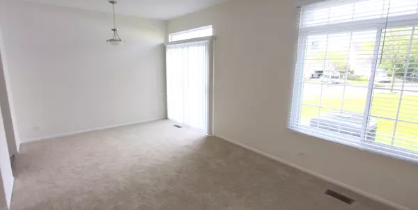 Lake In The Hills, IL 60156,925 Mesa Drive