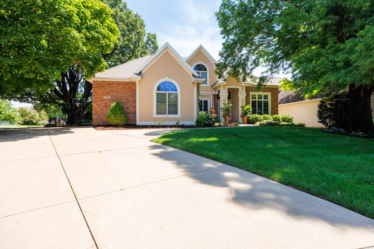 Bloomington, IL 61704,402 Watford Drive