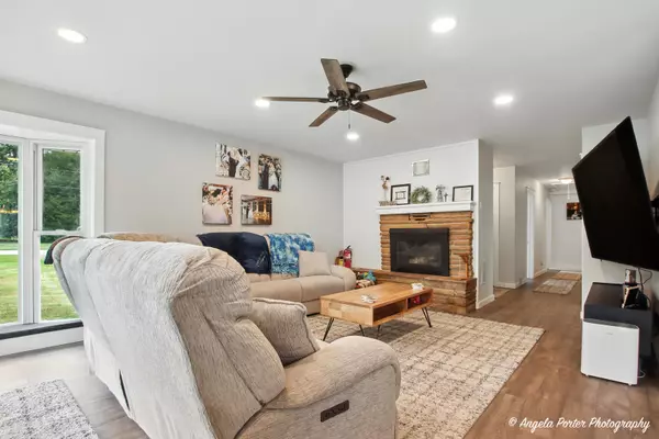 Johnsburg, IL 60051,1405 Bayview Drive