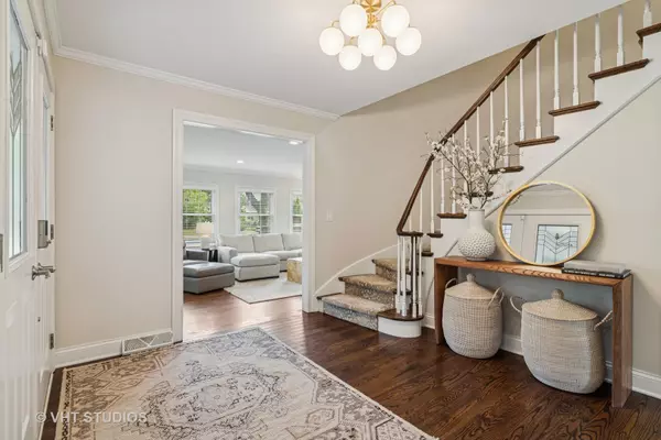 Northbrook, IL 60062,3139 Iris Court