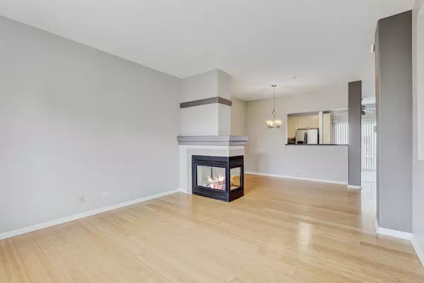 Wheeling, IL 60090,42 Cherbourg Court