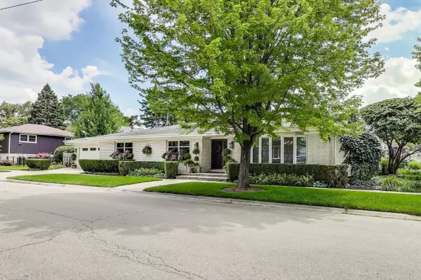 Chicago, IL 60646,6835 N Waukesha Avenue