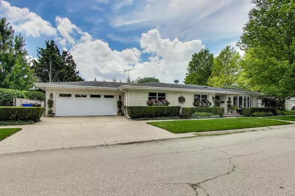 Chicago, IL 60646,6835 N Waukesha Avenue