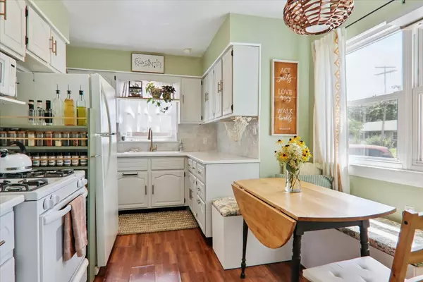 Normal, IL 61761,910 S Adelaide Street