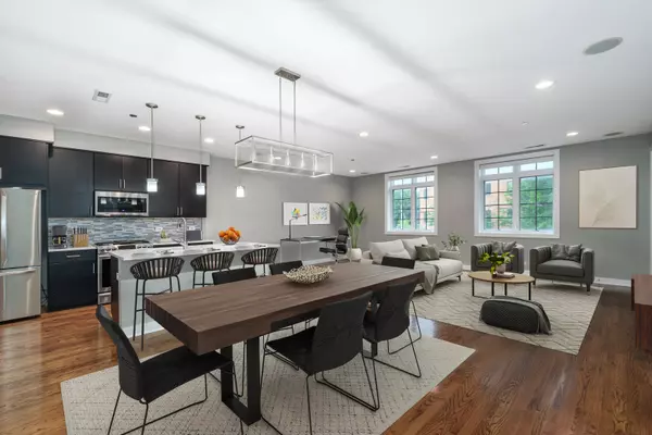 Chicago, IL 60613,3844 N Ashland Avenue #21