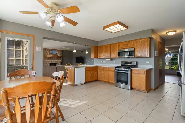 Homer Glen, IL 60491,12459 Rosewood Drive