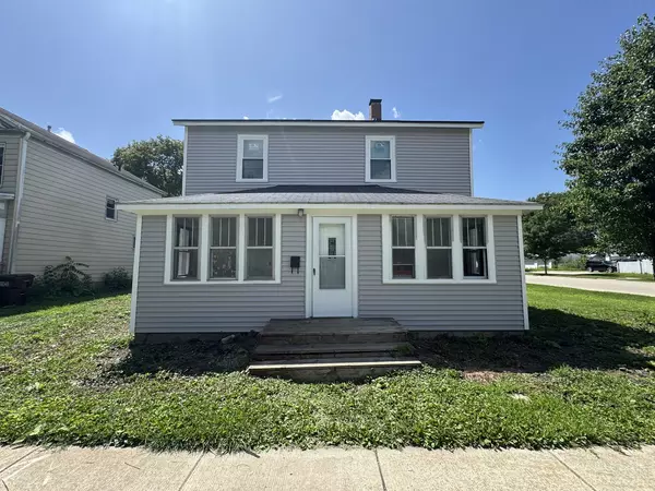 Rochelle, IL 61068,526 N 8th Street