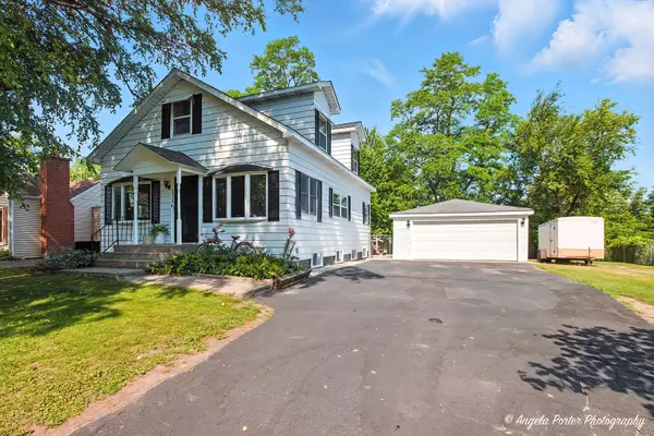 5535 Wonder Woods Drive, Wonder Lake, IL 60097
