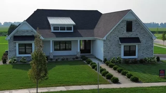 Yorkville, IL 60560,5521 Legend Drive