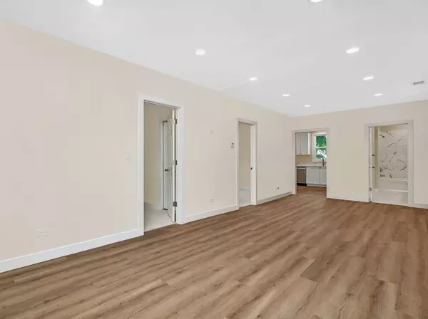 Pontiac, IL 61764,721 W South Street