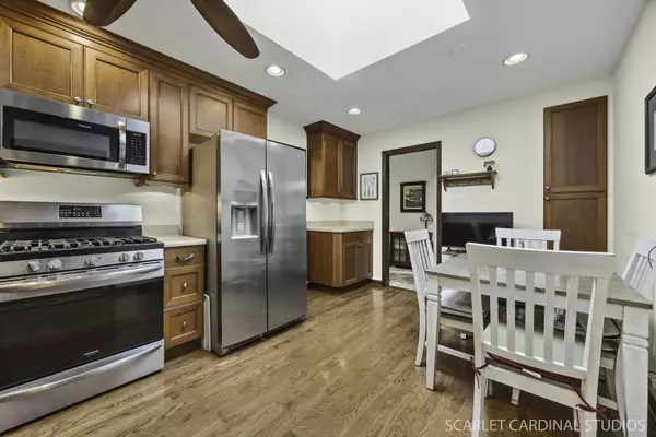 Villa Park, IL 60181,19 E Jackson Street