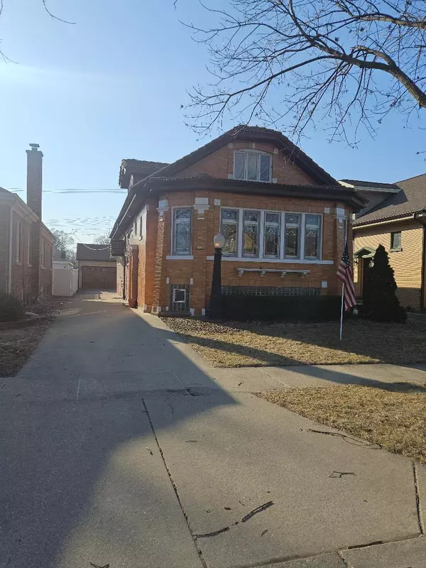 Berwyn, IL 60402,2914 Maple Avenue