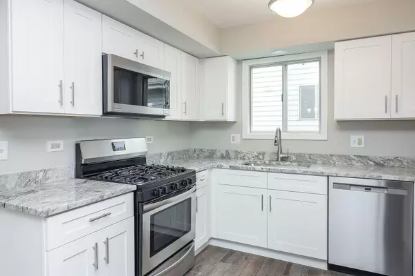 Naperville, IL 60563,1325 Haverhill Circle