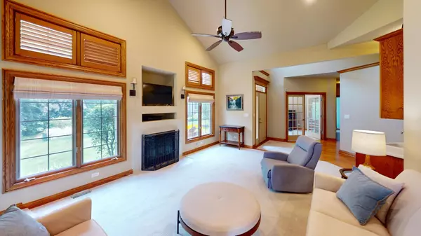 Palos Heights, IL 60463,21 Shadow Creek Circle