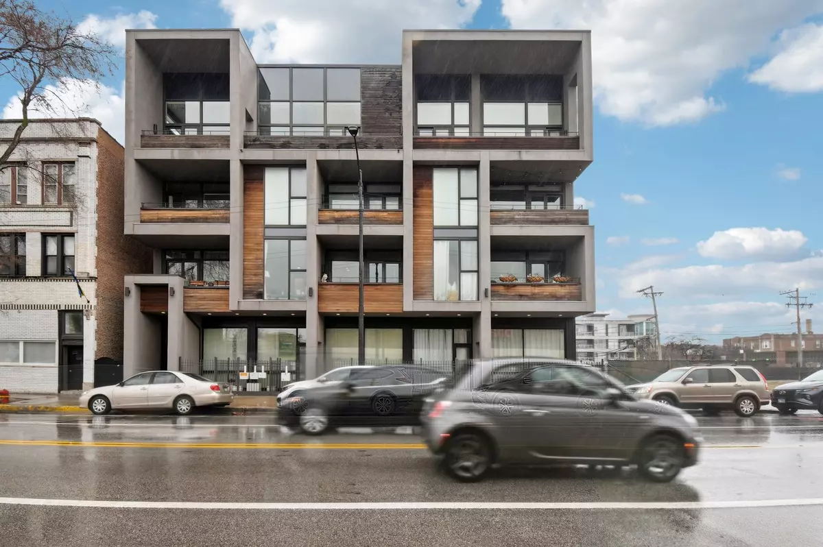 Chicago, IL 60622,2424 W Chicago Avenue #202