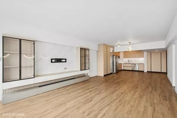 Chicago, IL 60611,175 E Delaware Place #6021