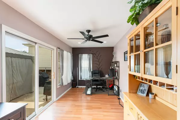 Orland Hills, IL 60487,8901 Leslie Drive