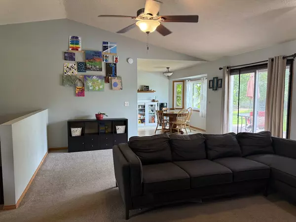 Byron, IL 61010,8646 Yellowstone Drive