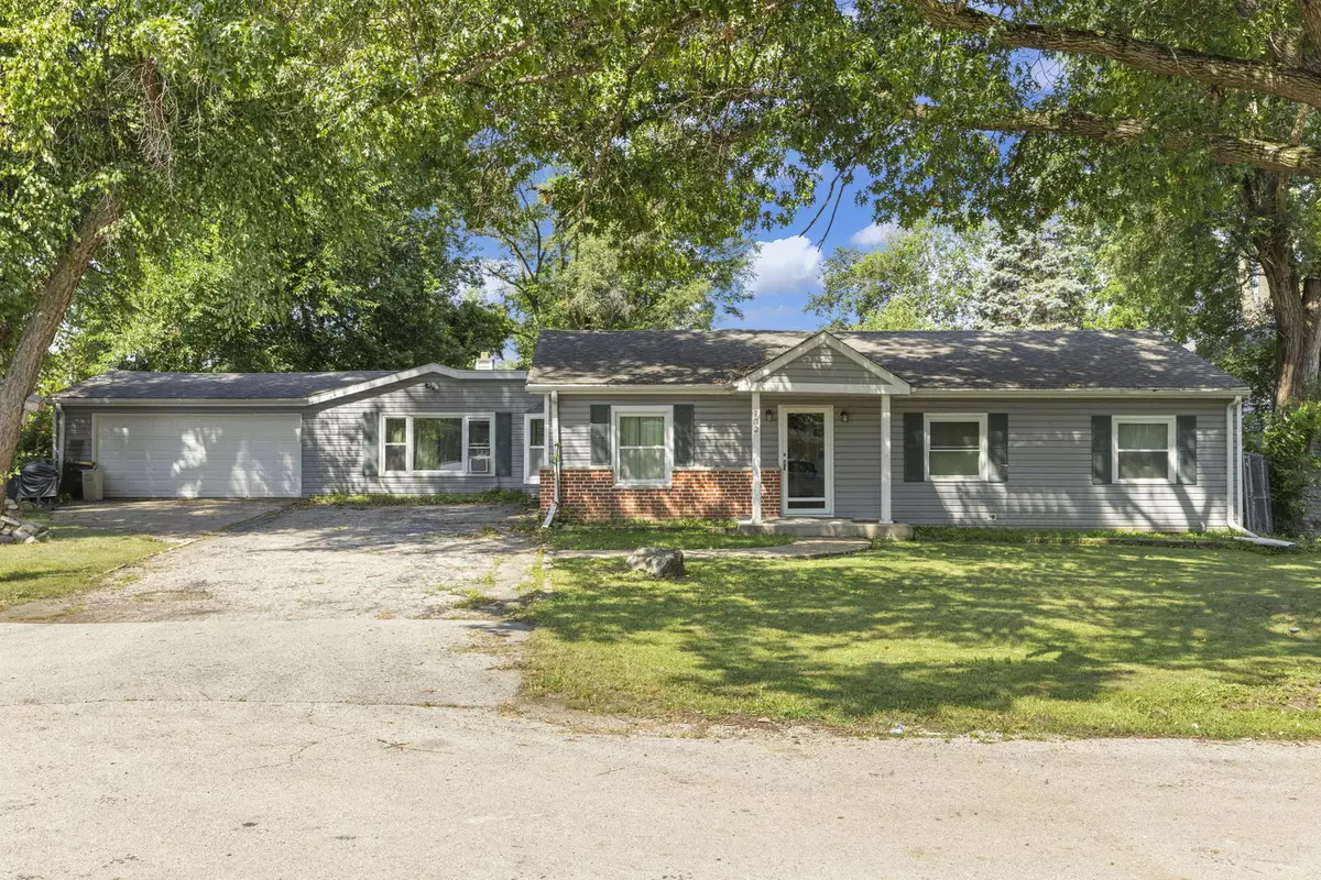 Winfield, IL 60190,0S732 Myrtle Street