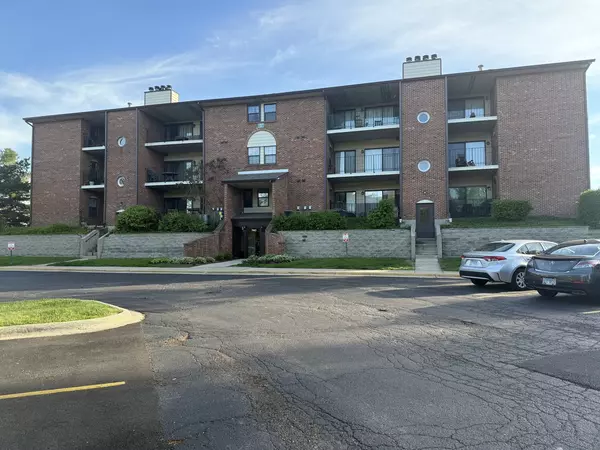 Buffalo Grove, IL 60089,740 Weidner Road #206