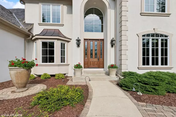 Libertyville, IL 60048,1217 Checkerberry Court