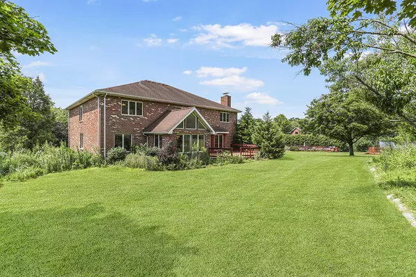 Lemont, IL 60439,12 Woodland Drive