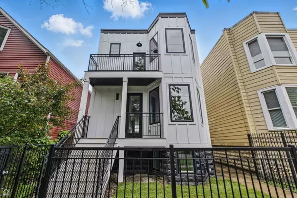 Chicago, IL 60647,3572 W Medill Avenue