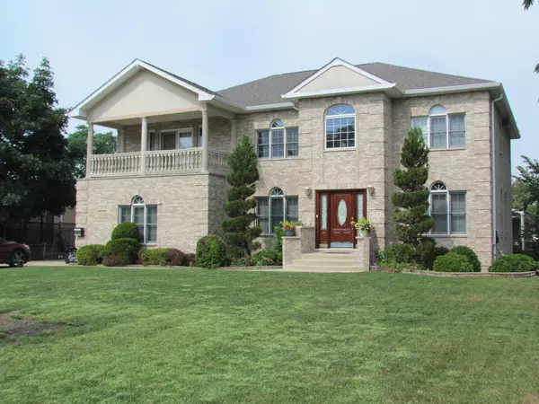 Glenview, IL 60025,3101 Central Road