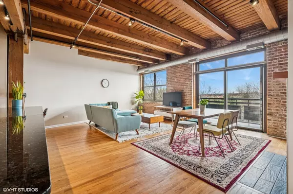 Chicago, IL 60614,1735 W Diversey Parkway #402