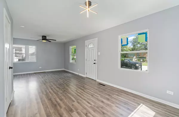 Dolton, IL 60419,14806 Grant Street