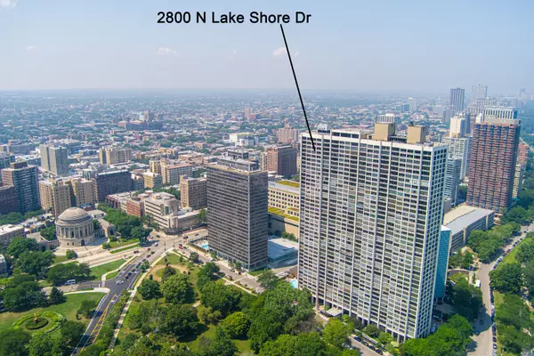 Chicago, IL 60657,2800 N LAKE SHORE Drive #3917