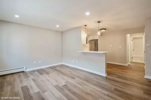 Elmwood Park, IL 60707,2330 N Harlem Avenue #2D