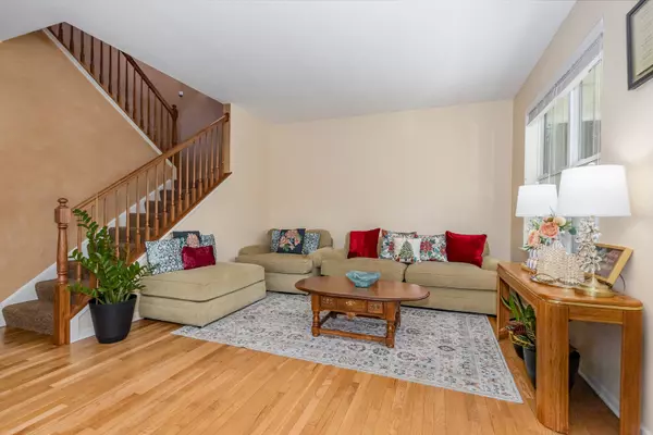 Oswego, IL 60543,745 Market Drive