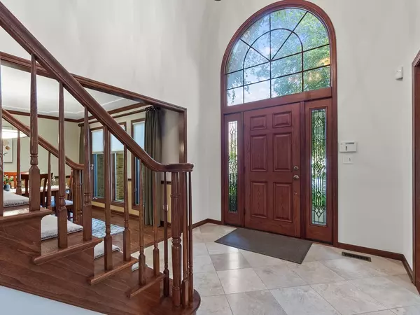 Naperville, IL 60565,2413 River Woods Drive