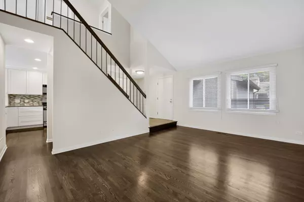 Rolling Meadows, IL 60008,2631 Smith Street