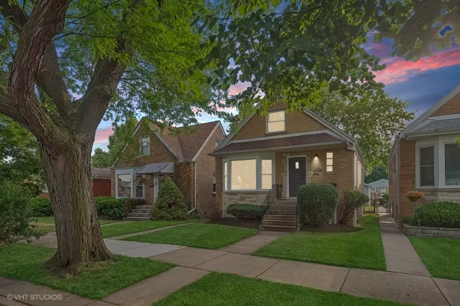 Chicago, IL 60630,5406 N Mulligan Avenue