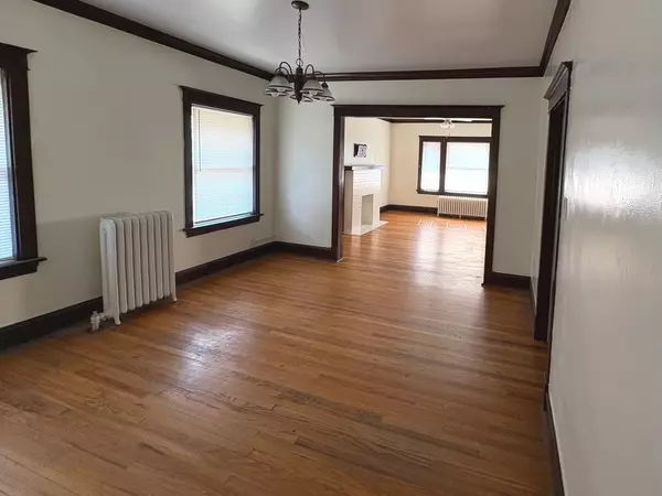 Oak Park, IL 60302,112 S Taylor Avenue #2
