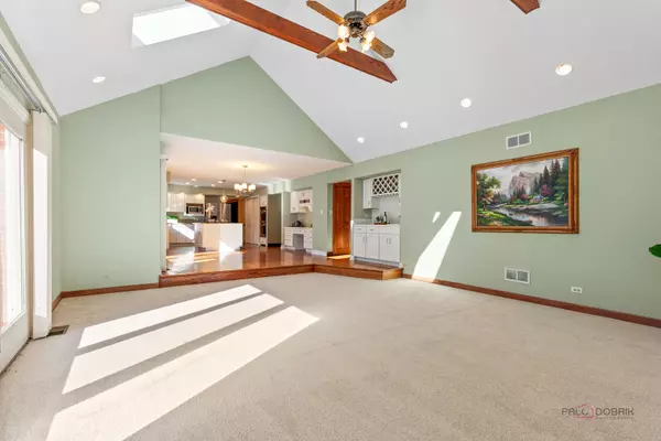 Long Grove, IL 60047,4106 Bob O Link Lane