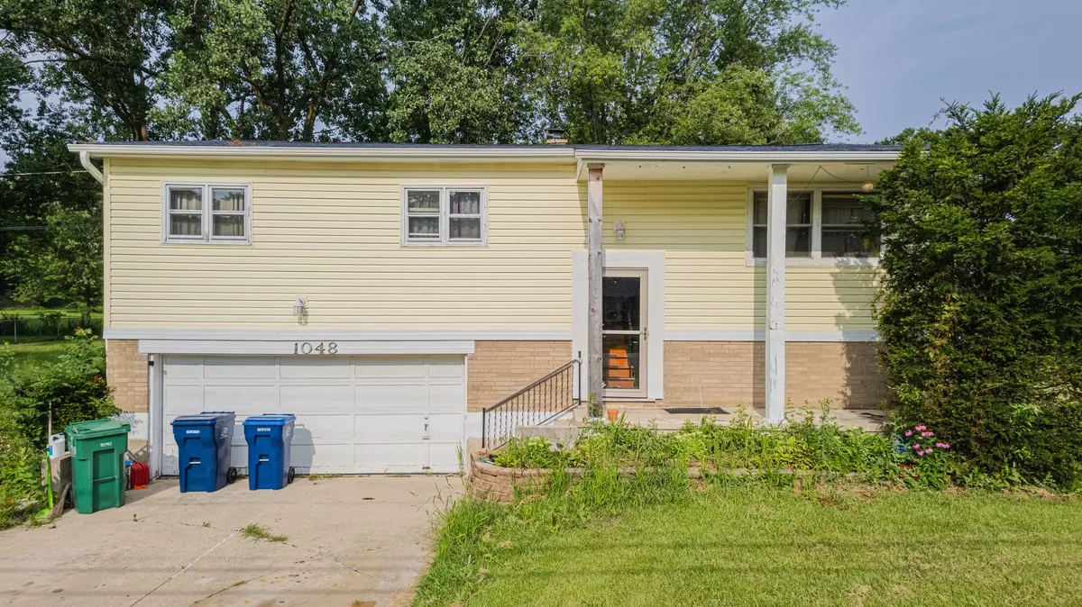 Gurnee, IL 60031,1048 Belle Plaine Avenue