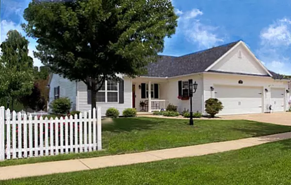 Urbana, IL 61802,1606 E Marc Trail