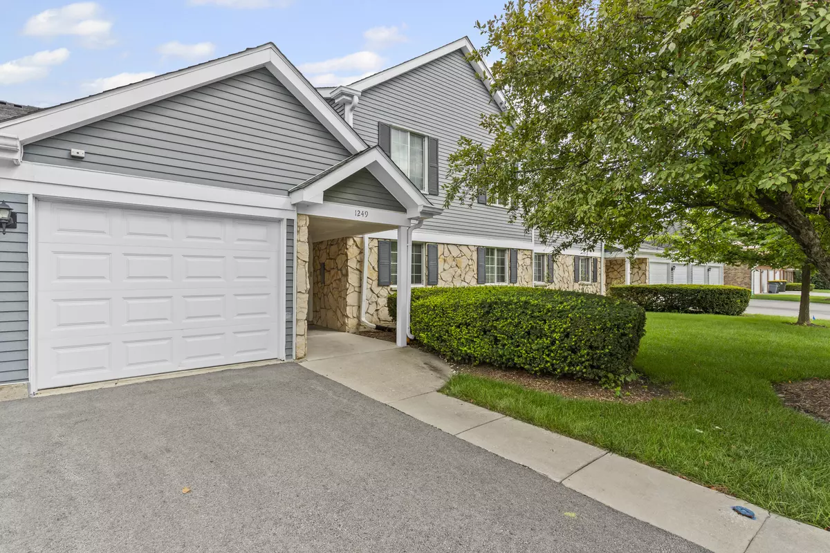 Westmont, IL 60559,1249 Williams Port Drive #24-C