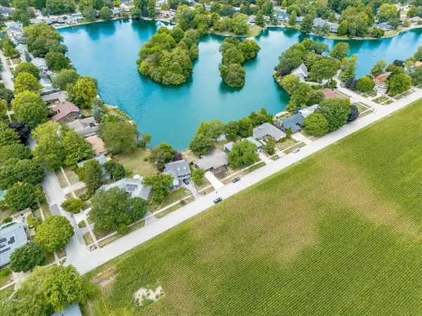 Champaign, IL 61822,1921 Moraine Drive