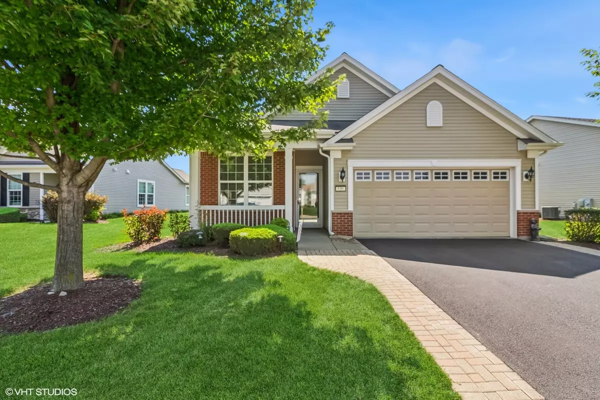 Shorewood, IL 60404,636 Flag Drive