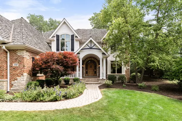 Wheaton, IL 60187,1727 STODDARD Avenue