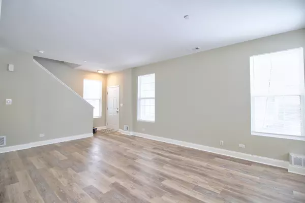 Yorkville, IL 60560,4562 Garritano Street #A
